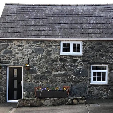 The Grooms Cottage Llanrug Екстер'єр фото